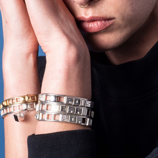  Stacking Bracelets: How To Wear Multiple Bracelets