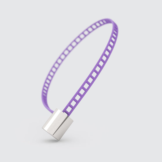 Purple bracelet with silver cirlce clasp
