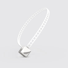  White bracelet with silver cube clasp